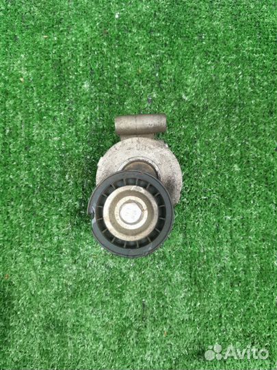 Натяжитель ремня генератора Ford Mondeo 4 седан