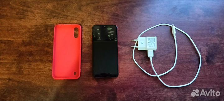 Samsung Galaxy A01, 2/16 ГБ