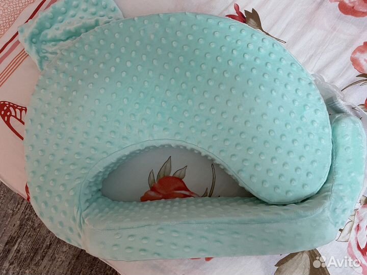 Подушка для кормления loona
