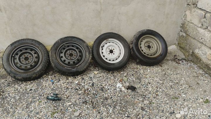 Бампер колеса