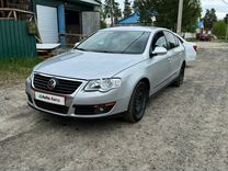 Volkswagen Passat 1.6 MT, 2010, 200 000 км, с пробегом, цена 900 000 руб.