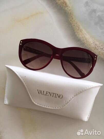 Солнечные очки оригинал Valentino