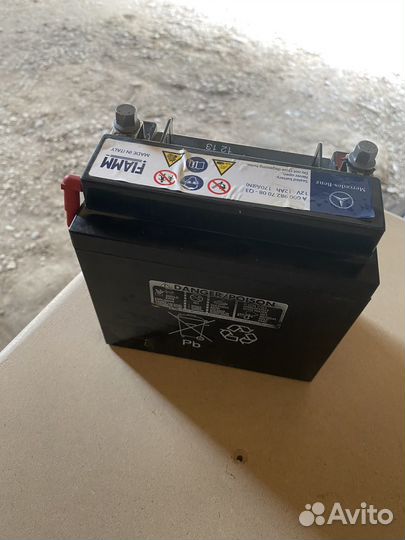 Аккумулятор задний w204 mercedes