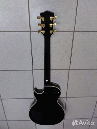 Электрогитара Les Paul Custom