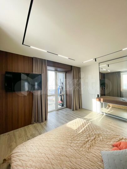 2-к. квартира, 80 м², 14/14 эт.