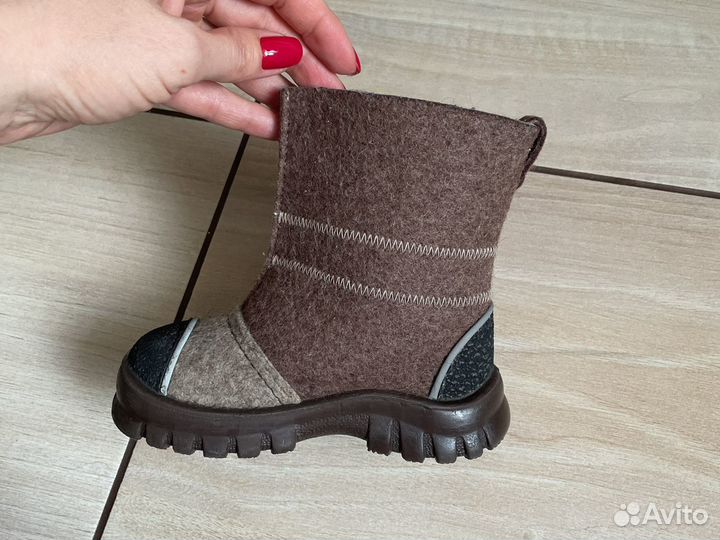 Продаю детские вещи