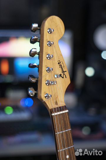 Squier by Fender bullet strat