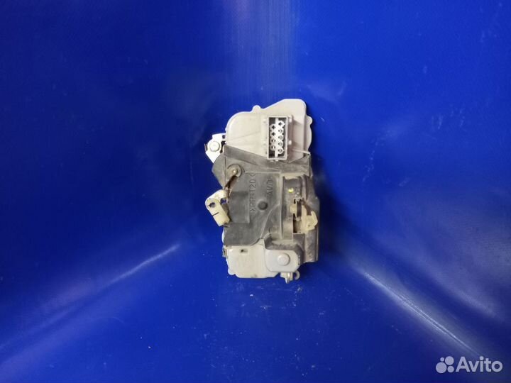 Замок двери передней правой LADA Kalina 1