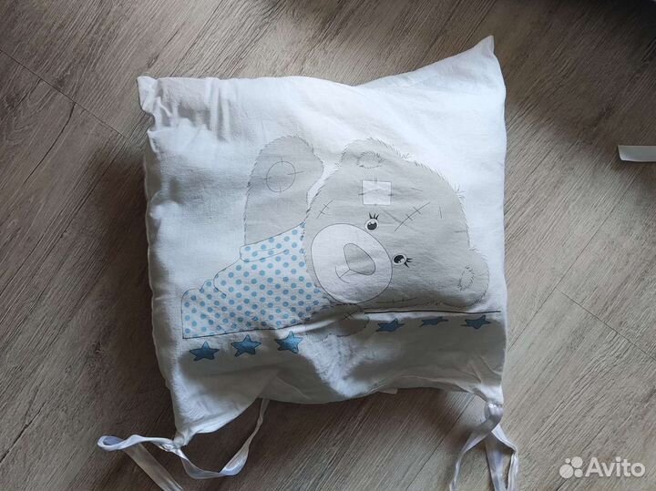 Бортики на детскую кроватку