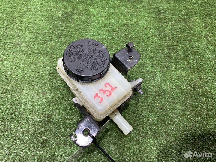 Бачок для тормозной жидкости Nissan Teana J32