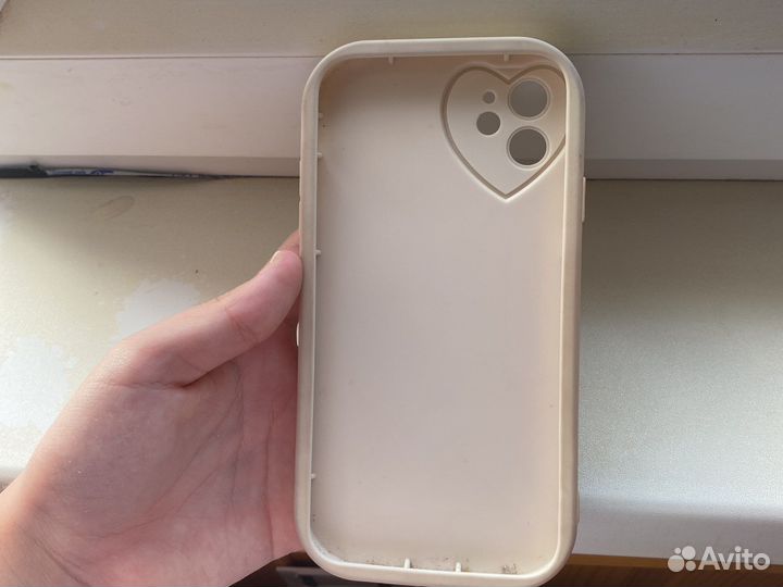 Чехол на iPhone 11