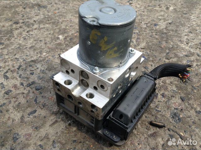 Блок ABS BMW 5 F10/F11/GT F07 2012 6850068