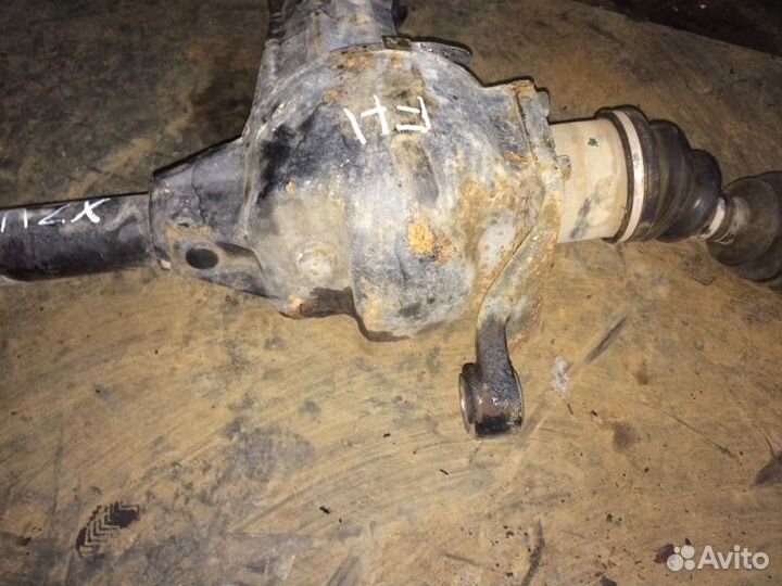 Редуктор передний Hino Dutro XZU378 N04C 2006