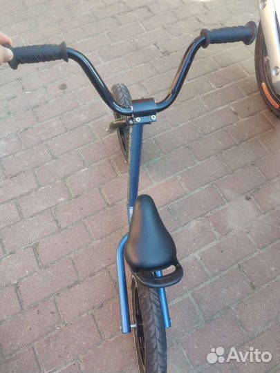 Продам беговел