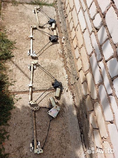 Стеклоподъемник ваз 2110