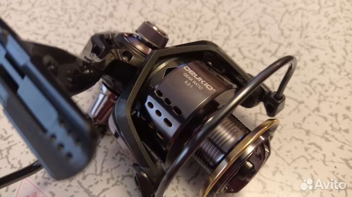 Катушка рыболовная deukio