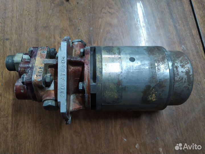 Маслопрокачивающий насос мзн-2 в сборе