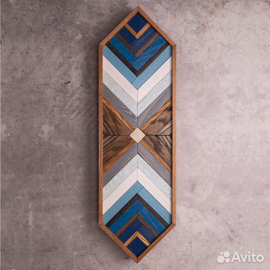 Панно из дерева 