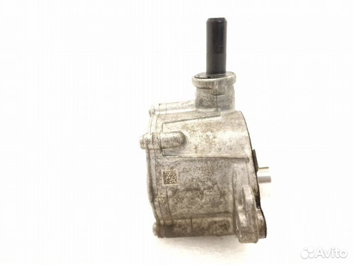 Насос вакуумный Mercedes-Benz C-Class W205 2.2