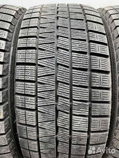 Nankang ESSN-1 Corsafa 235/45 R17 94Q