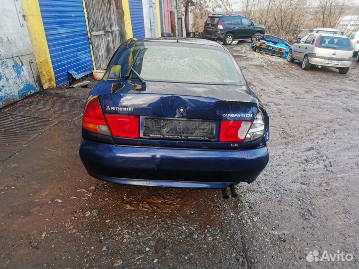 Митсубиси Каризма Mitsubishi Carisma в разборе