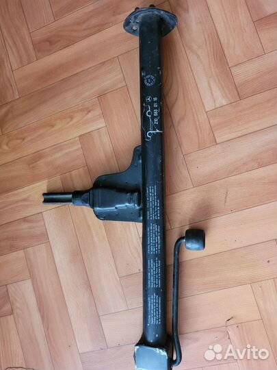 Домкрат Mercedes w202 оригинал