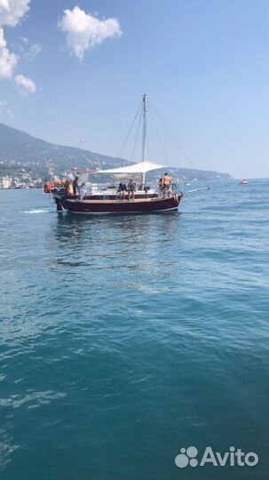 Морские прогулки на яхте