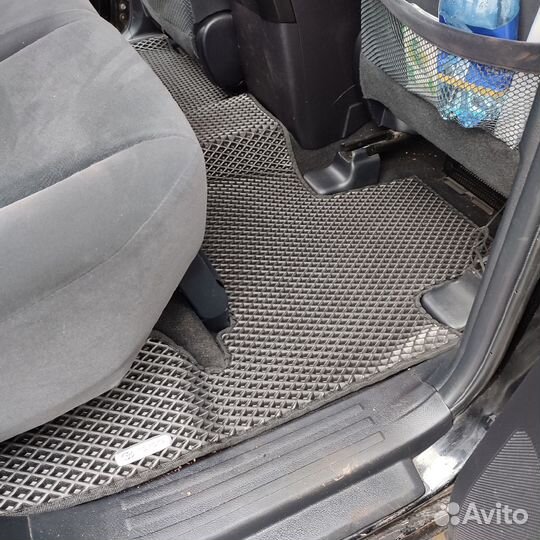 Комплект EVA ковриков 3D на Land Cruiser Prado 150
