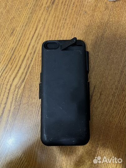 Чехол-аккумулятор exeq HelpinG для iPhone 5/5S