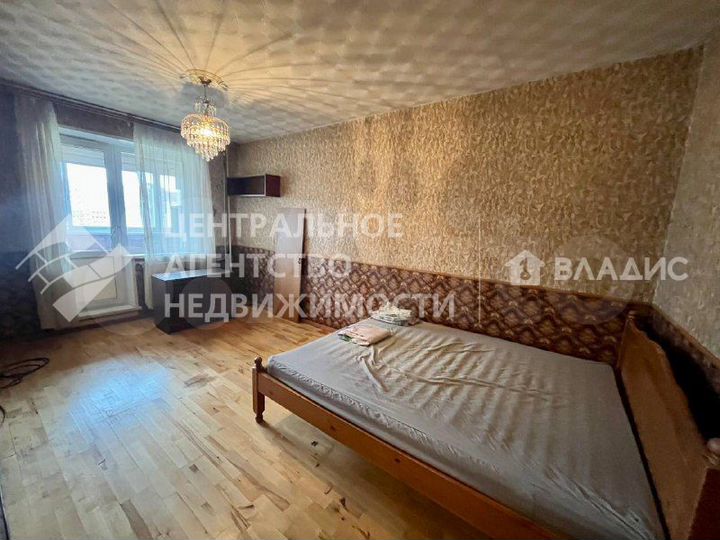 2-к. квартира, 50 м², 5/10 эт.