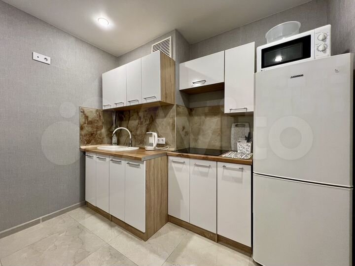 1-к. квартира, 40 м², 8/18 эт.