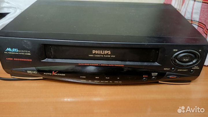 Видеомагнитофон