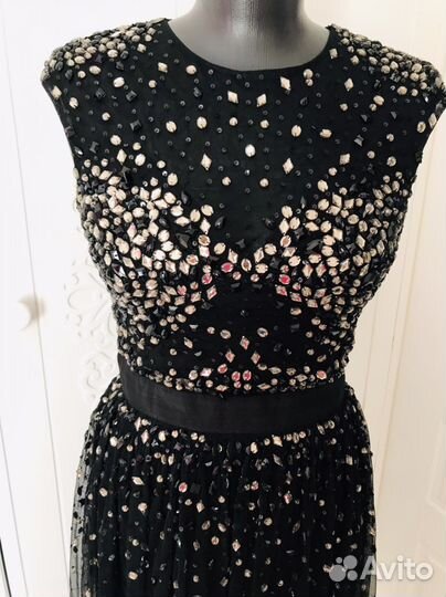 Вечернее платье со стразами
