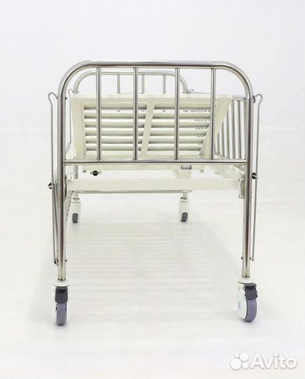 Медицинская кровать функциональная