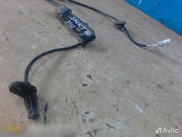 Датчик ABS задний левый Kia Sportage 2010-2015