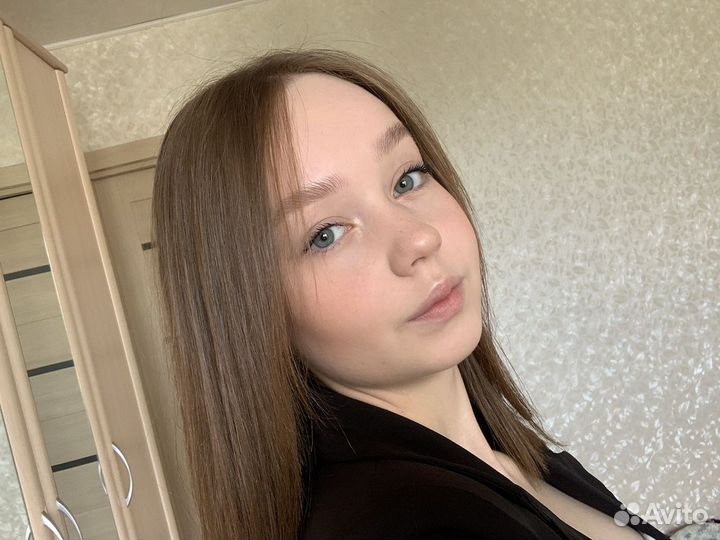 Администратор; Хостес
