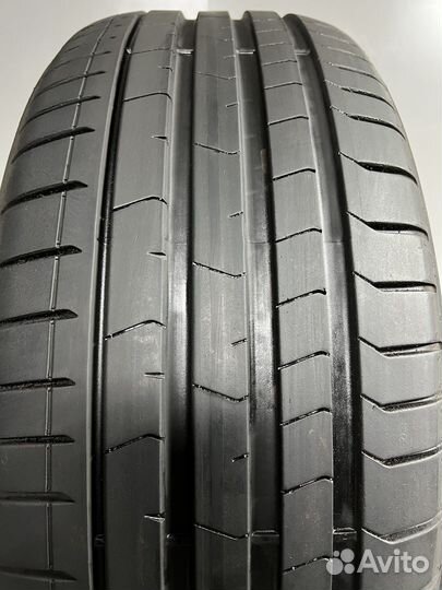 Pirelli P Zero PZ4 245/45 R20