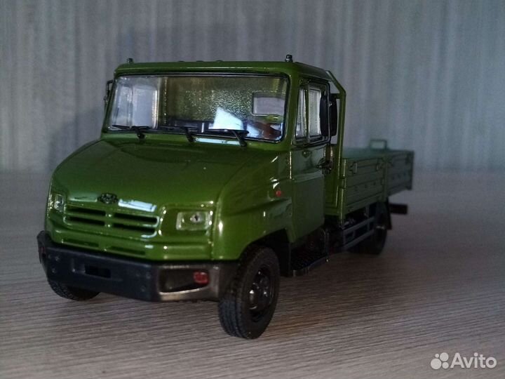 Зил-5301 Бычок (1:43)