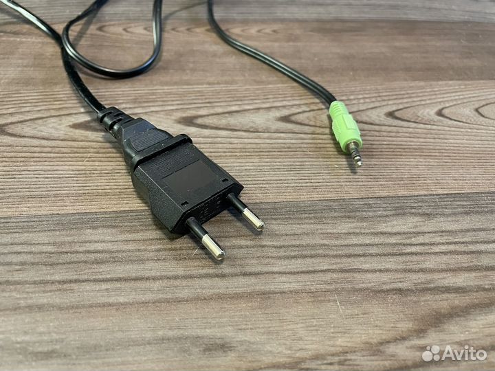 Колонки для компьютера с сабвуфером Samsung