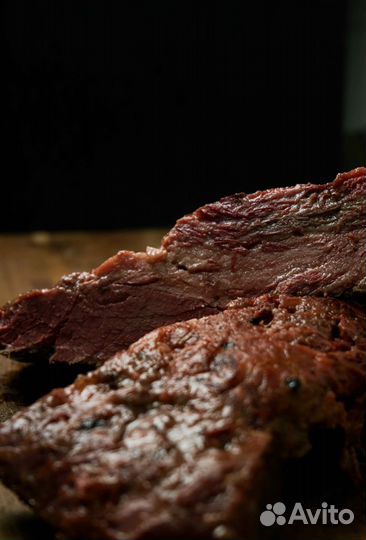 Мясо копченое