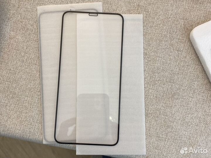 Стекло на iPhone 11 pro max