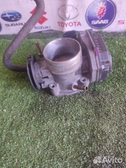 Дроссельная заслонка Volkswagen Golf MK 4 1.6 AEH