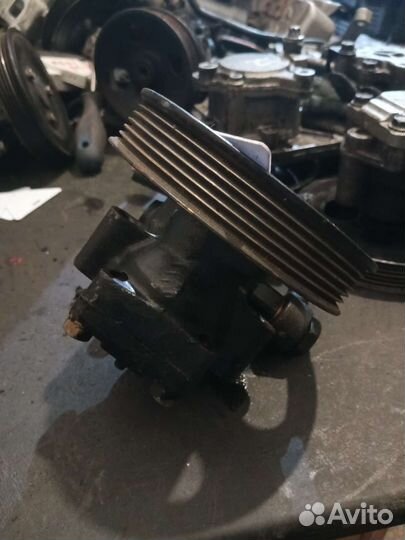 Насос гидроусилителя Hyundai Sonata 4