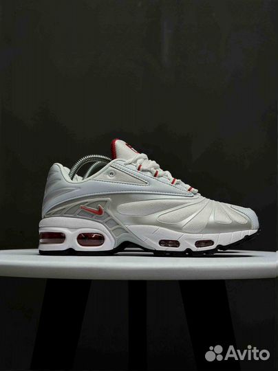 Nike Air Max Tn Plus white and red