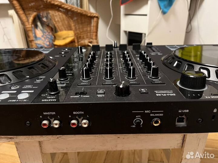 DJ-контроллер Pioneer DDJ-FLX6