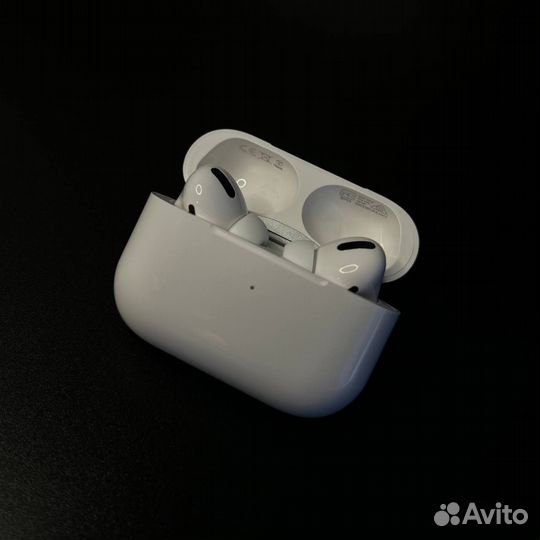 AirPods Pro (Premium + шумоподавление)