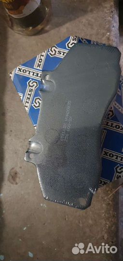 Колодки тормозные передние