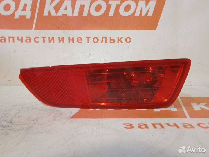 Фонарь противотуманный правый Volvo XC60 2010