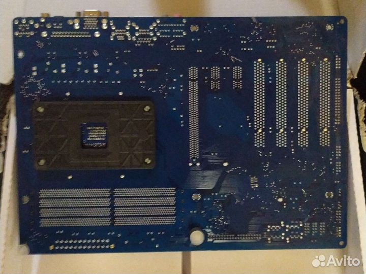 Материнская плата