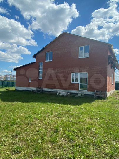 Дом 172 м² на участке 13 сот.